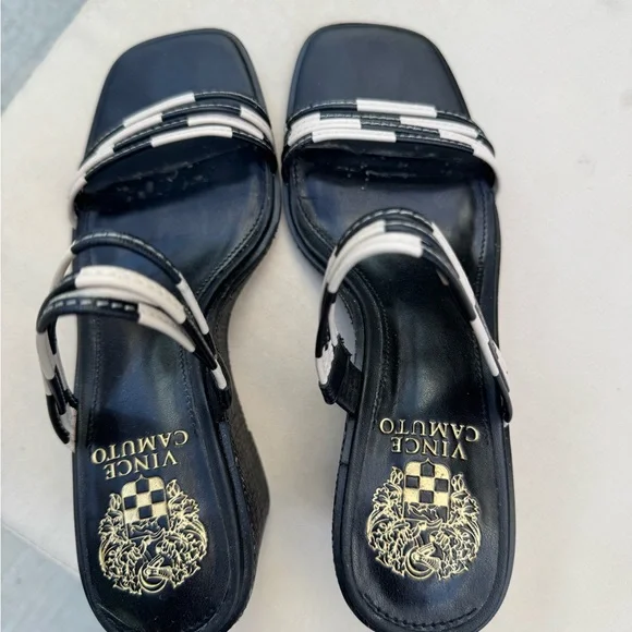 Vince Camuto Black Wedge Sandals - Picture 11 of 11